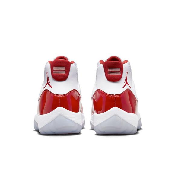 Jordan 11 cherry