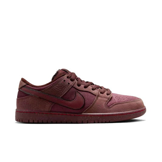 Nike sb dunk low city of love burgundy crush