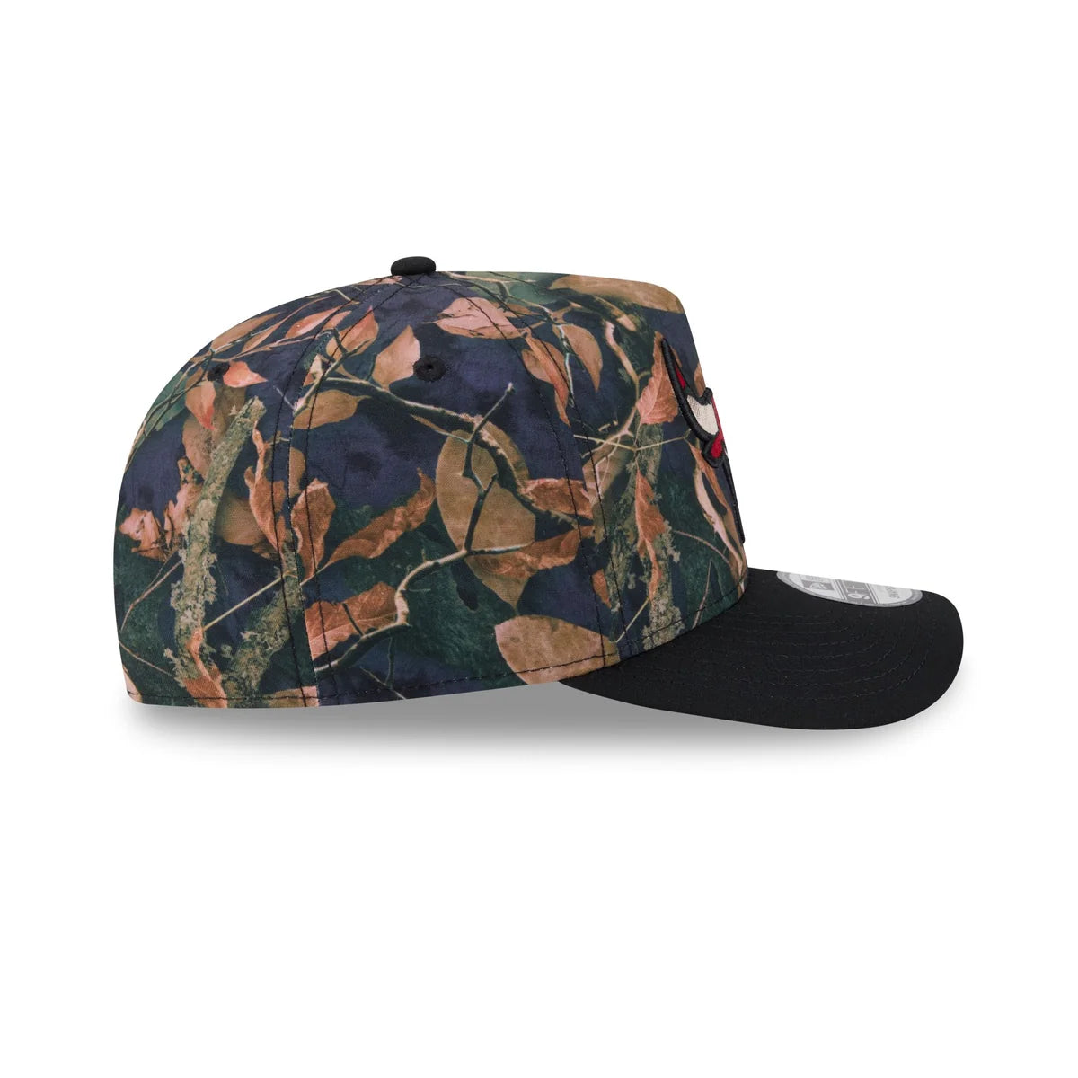 New Era Leaves Chicago Bulls SnapBack