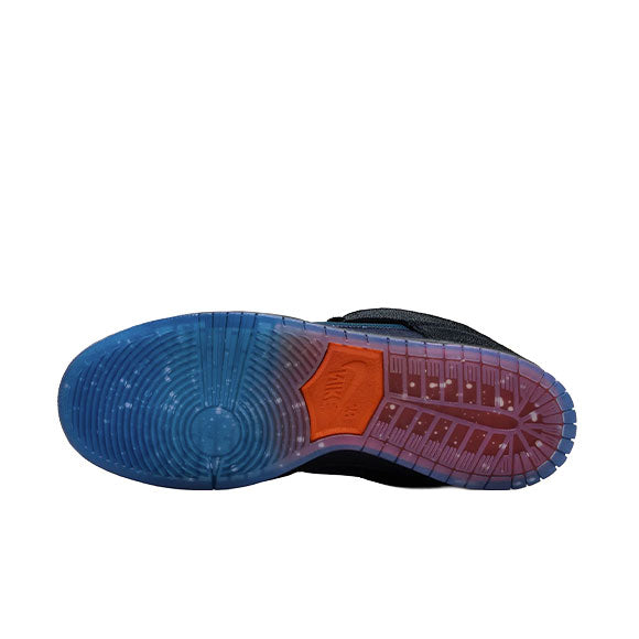 Nike SB Dunk Low BlueTile Skateboards