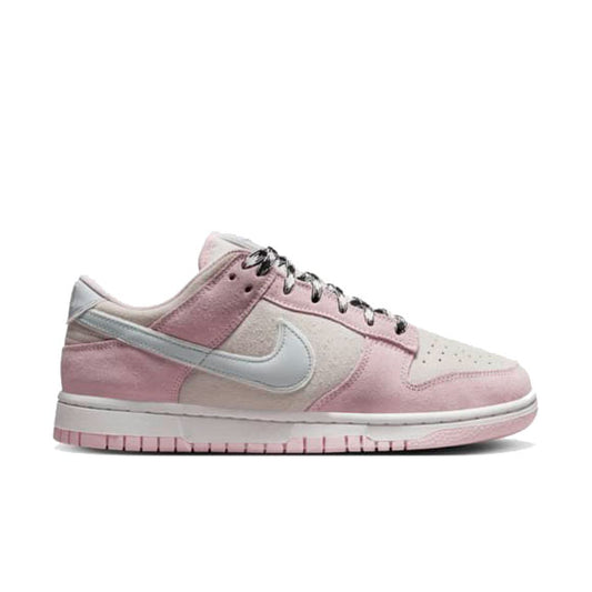 Nike dunk low women’s pink foam